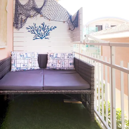 アパート Sovramare