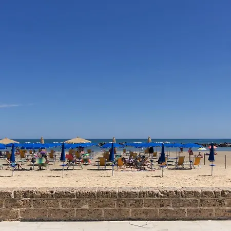 Sovramare アパート