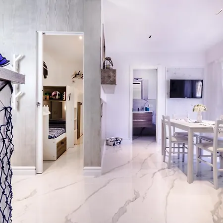 アパート Sovramare *